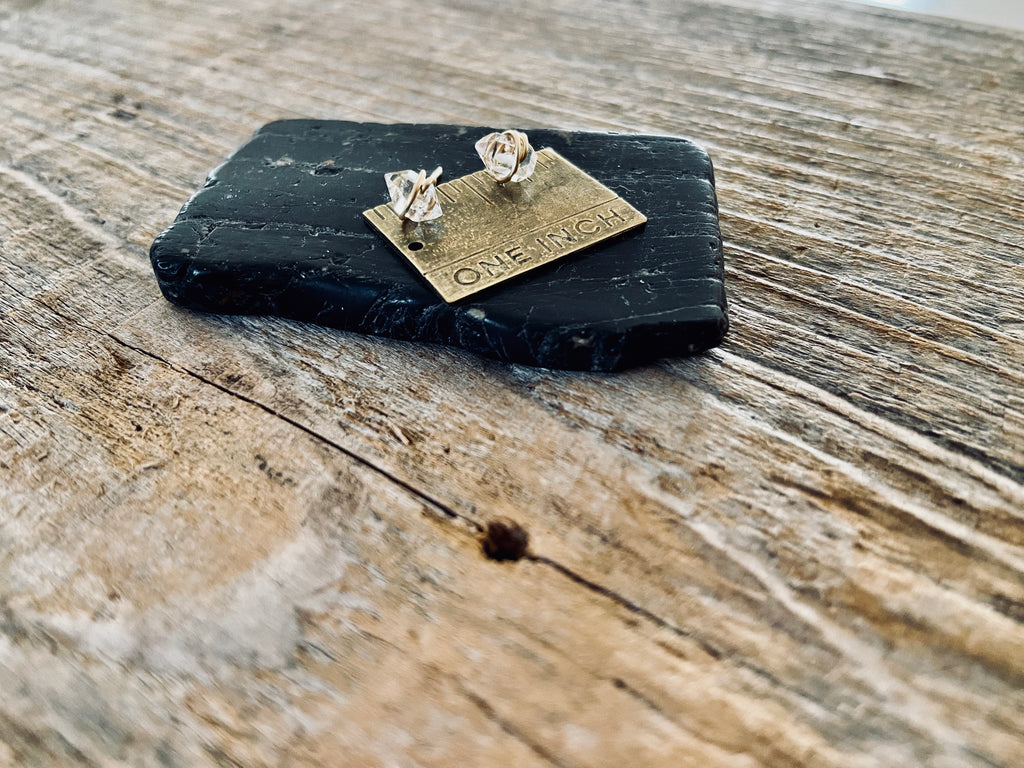 HERKIMER DIAMOND STUD EARRINGS GOLD